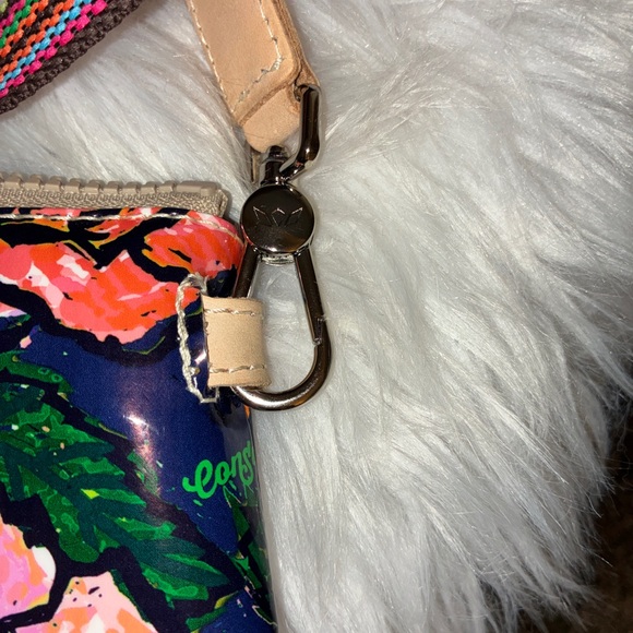 Beautiful Consuela Downton Crossbody Everleigh - Picture 10 of 16